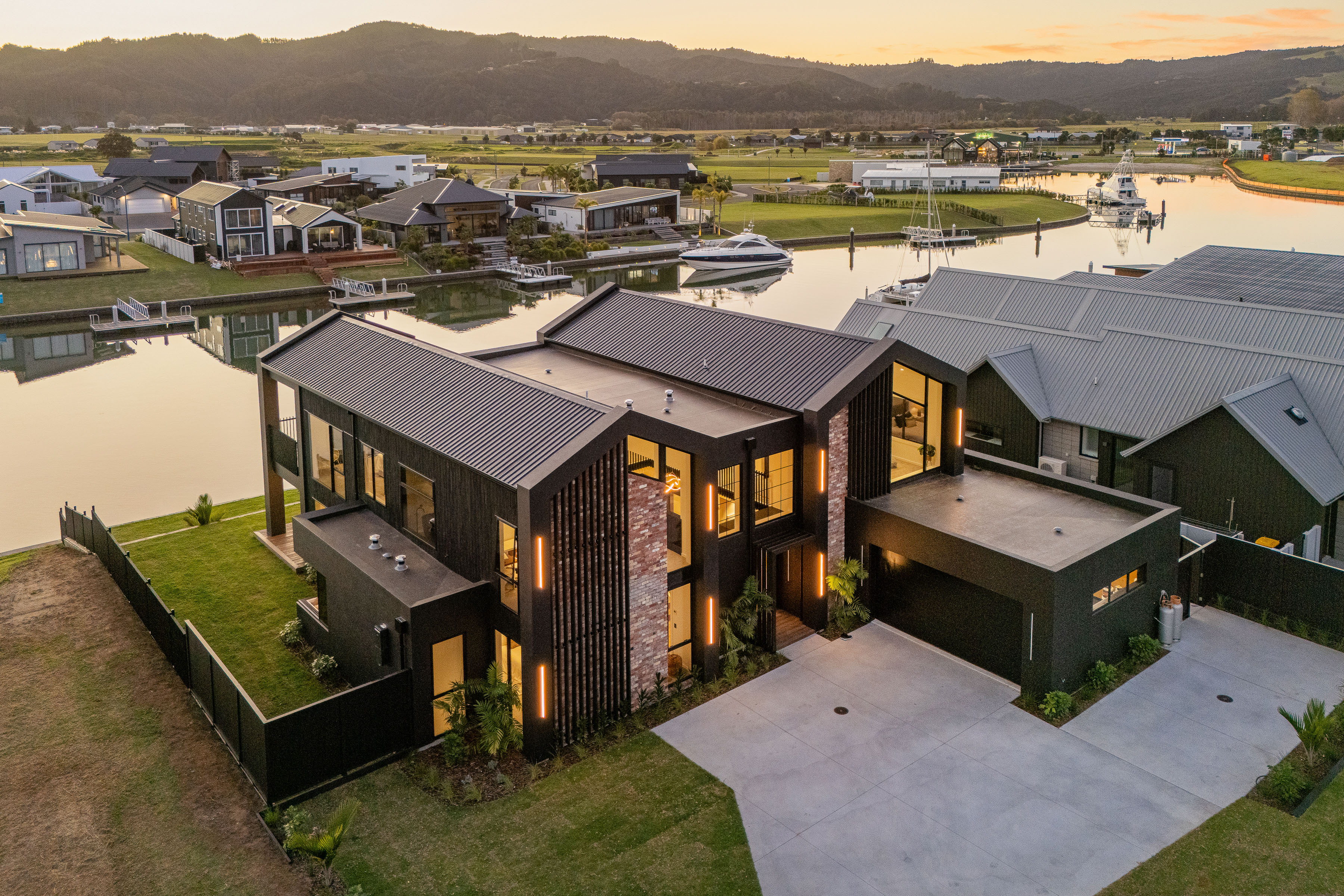  Award-Winning Waterfront Luxury in Whitianga - 物件實景
