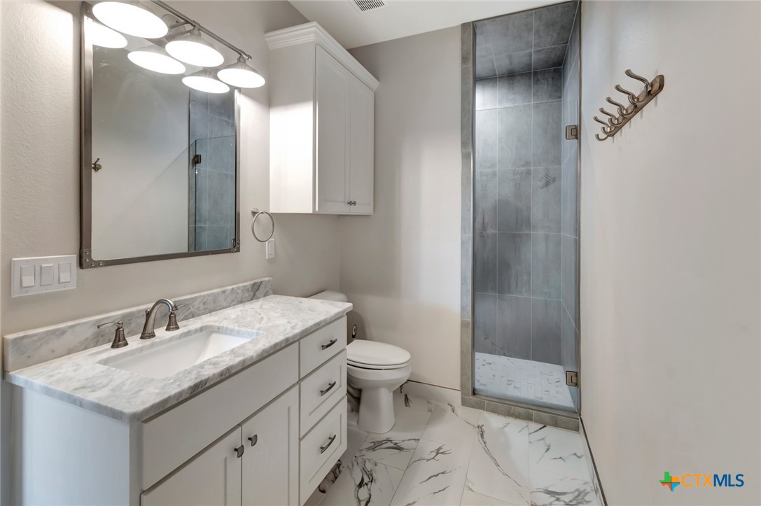 Port O'Connor, Texas, 77982, United States, 4 Bedrooms Bedrooms, ,4 BathroomsBathrooms,Residential,For Sale,1743938