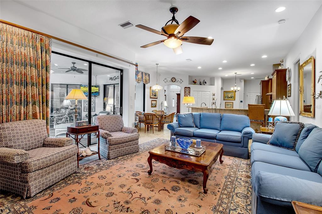 Sarasota, Florida, 34240, United States, 3 Bedrooms Bedrooms, ,3 BathroomsBathrooms,Residential,For Sale,2003503