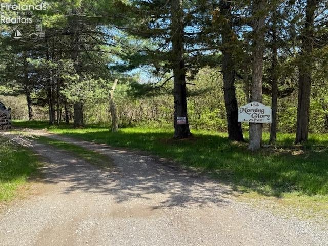 Kelleys Island, Ohio, 43438, United States, 4 Bedrooms Bedrooms, ,3 BathroomsBathrooms,Residential,For Sale,1792015