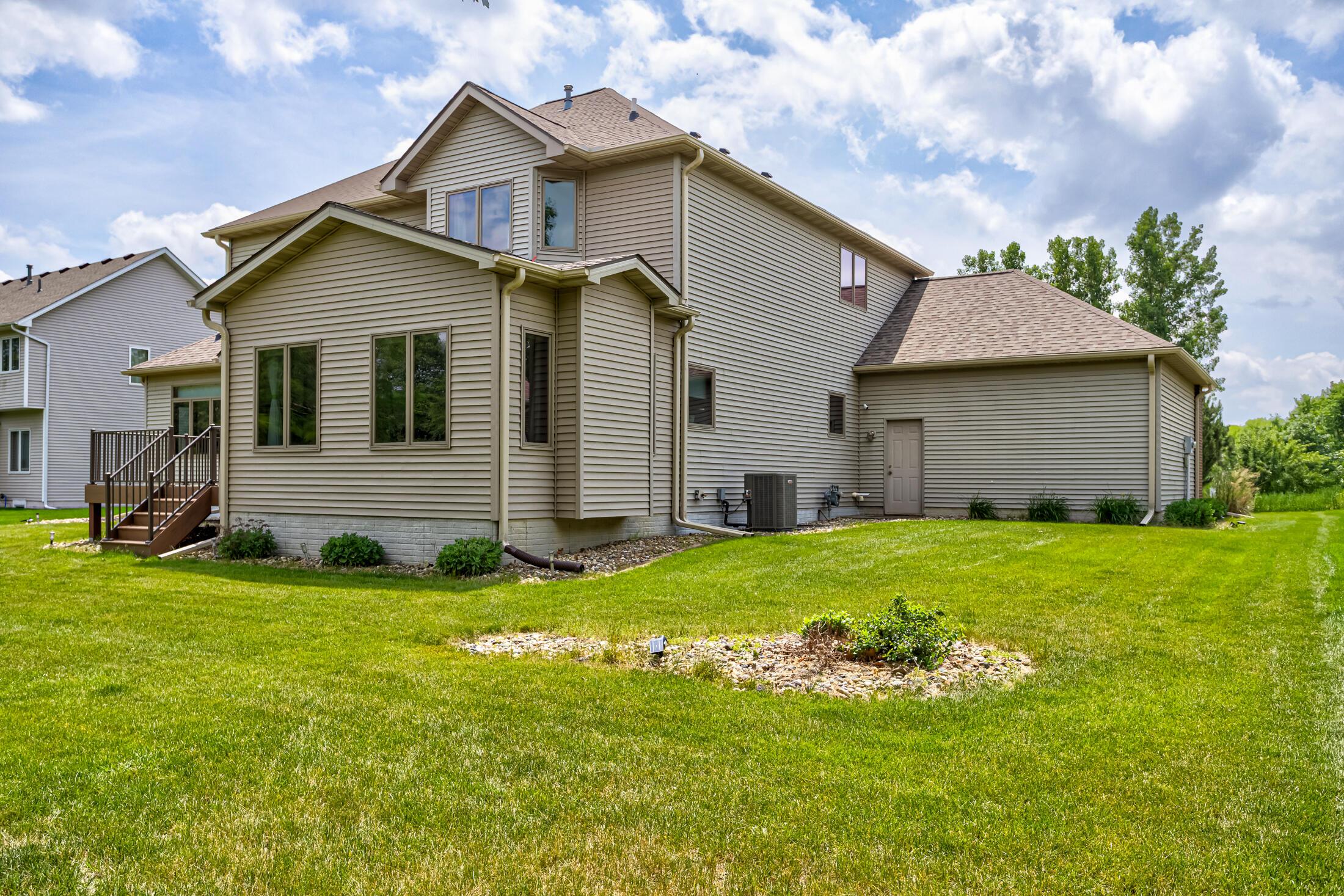 Ames, Iowa, 50014, United States, 5 Bedrooms Bedrooms, ,5 BathroomsBathrooms,Residential,For Sale,1935039