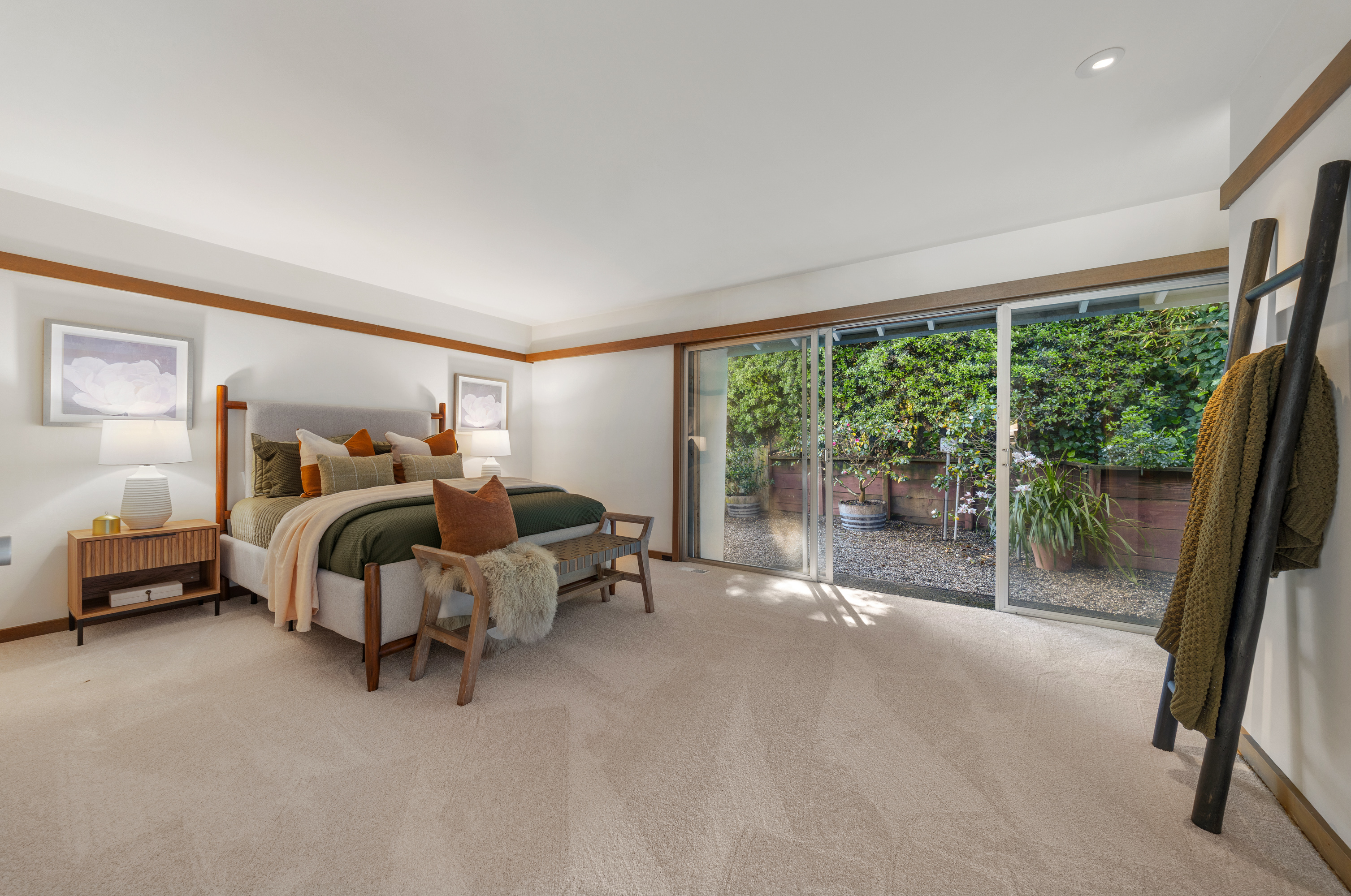  Single-Level Mid-Century Modern Home in the Coveted Flats of Belvedere - 物件實景