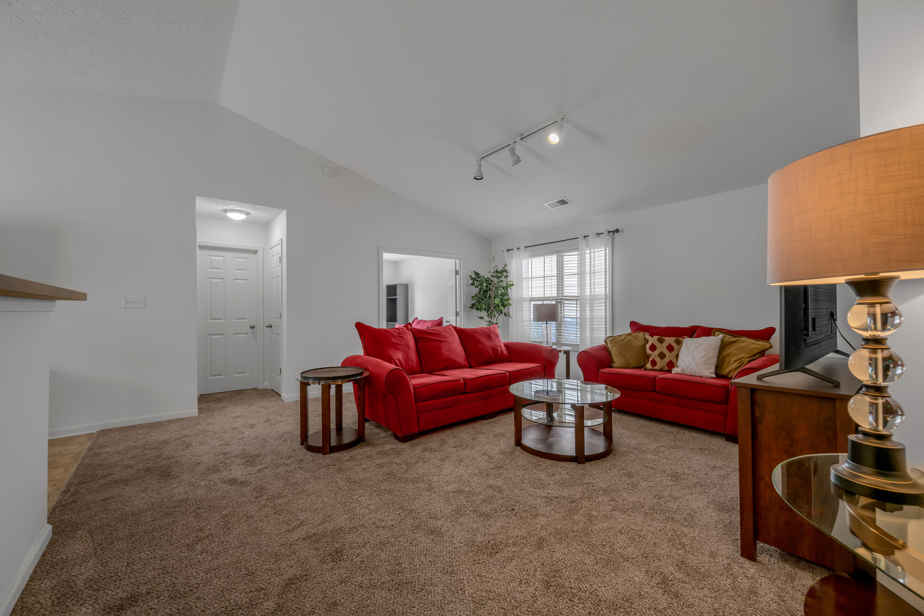  944 Winding Oak Trail - 物件實景