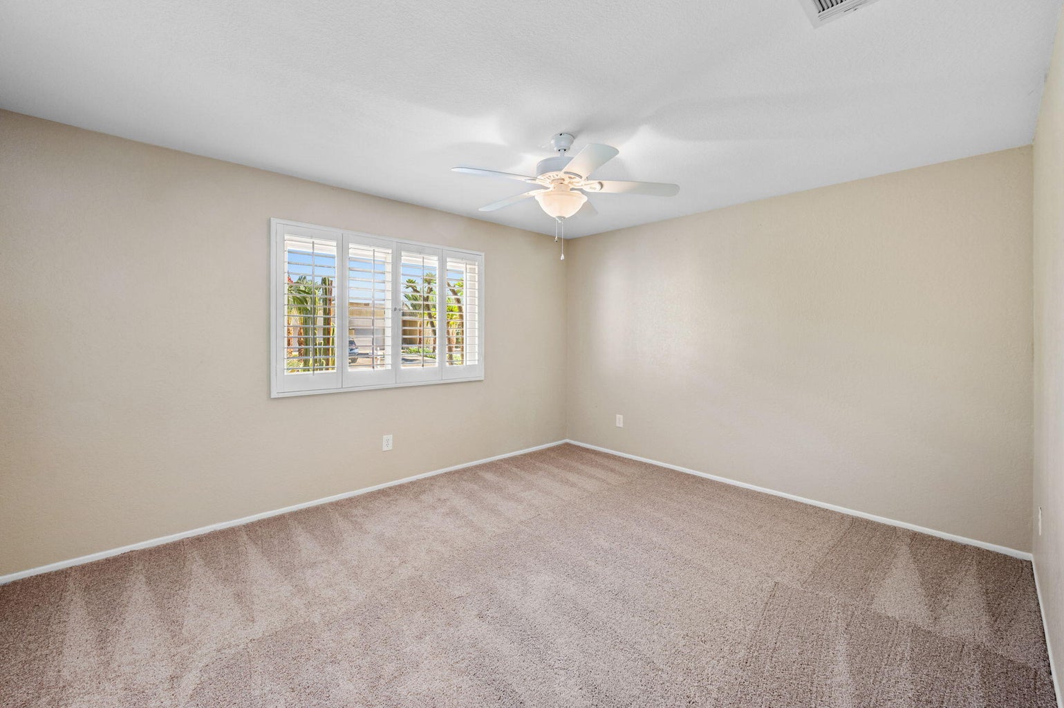 Indio, California, 92203, United States, 3 Bedrooms Bedrooms, ,2 BathroomsBathrooms,Residential,For Sale,1973711