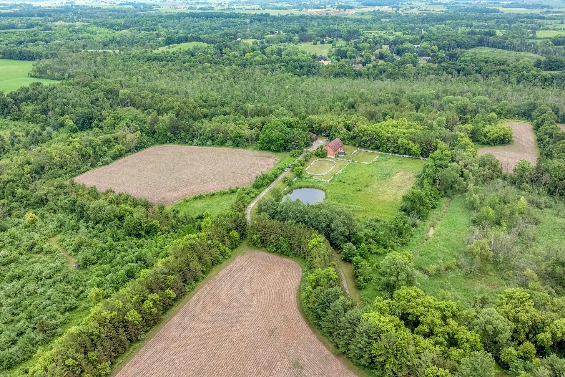 Saukville, Wisconsin, 53080, United States, 4 Bedrooms Bedrooms, ,4 BathroomsBathrooms,Residential,For Sale,1877225