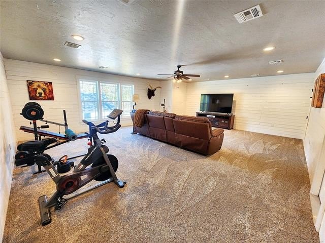 Tahlequah, Oklahoma, 74464, United States, 4 Bedrooms Bedrooms, ,4 BathroomsBathrooms,Residential,For Sale,1984008