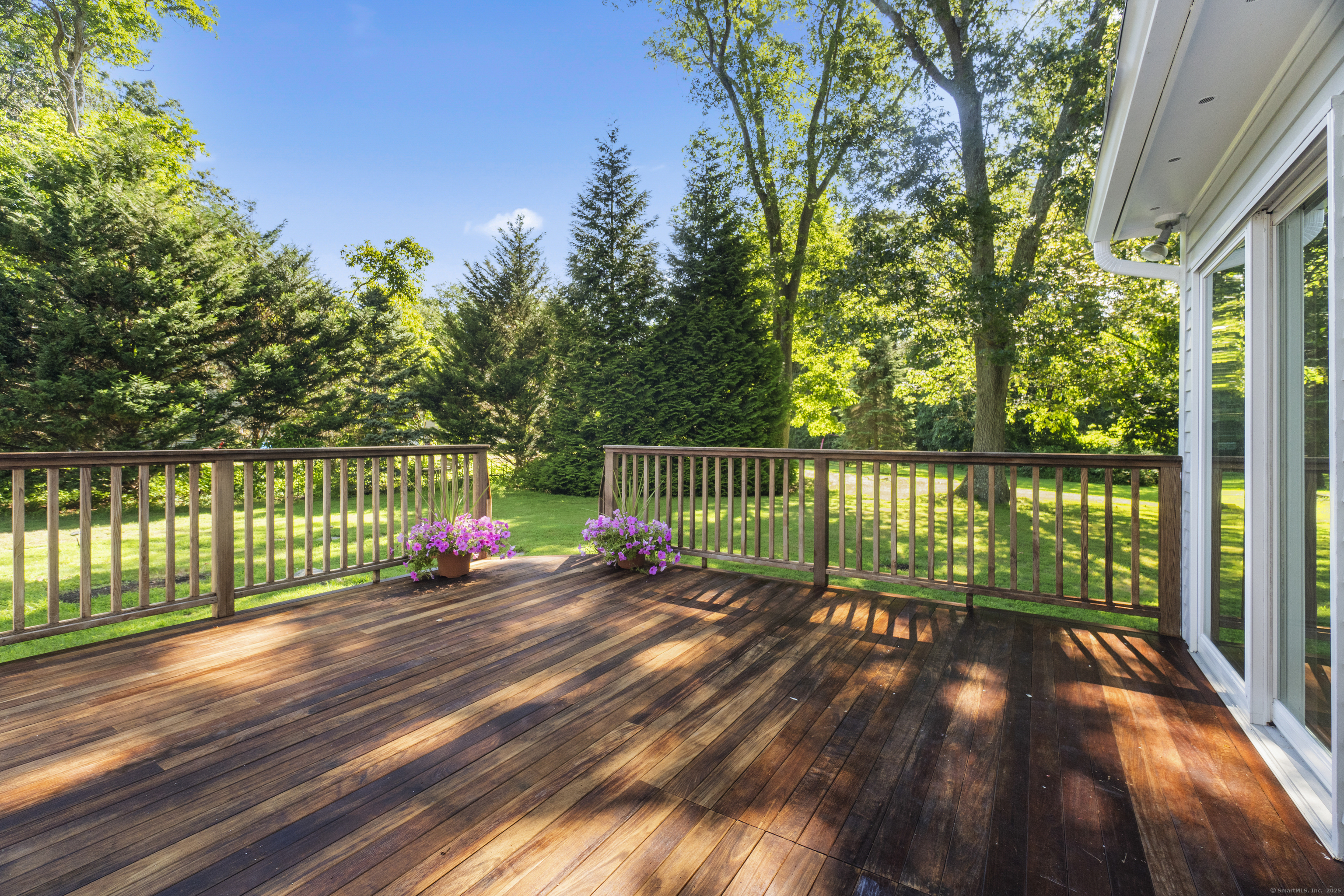Old Lyme, Connecticut, 06371, United States, 4 Bedrooms Bedrooms, ,2 BathroomsBathrooms,Residential,For Sale,1901139