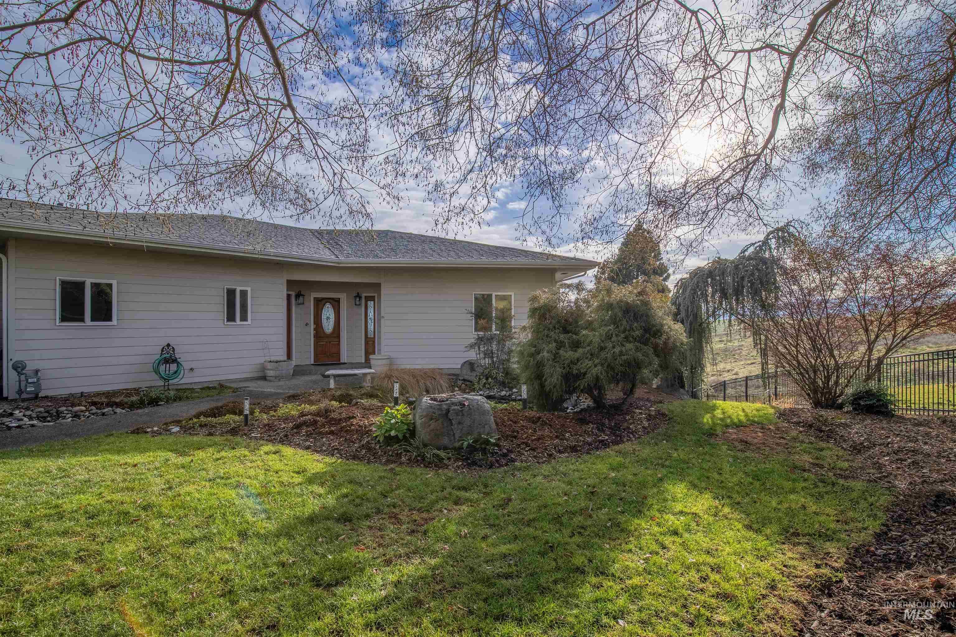 1993 & 1971 10th Ave, Clarkston, Washington, 99403, United States, 5 Bedrooms Bedrooms, ,Residential,For Sale,1993 & 1971 10th Ave,1616374