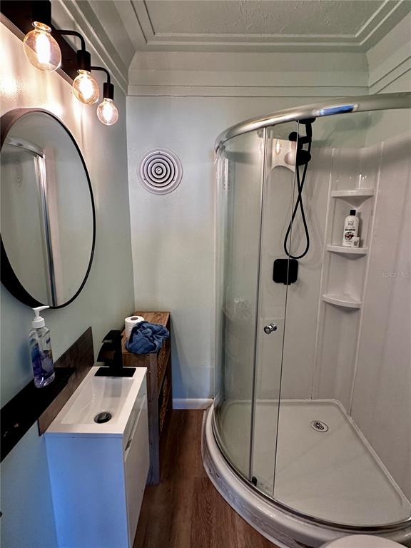 Sarasota, Florida, 34237, United States, 4 Bedrooms Bedrooms, ,2 BathroomsBathrooms,Residential,For Sale,1901097