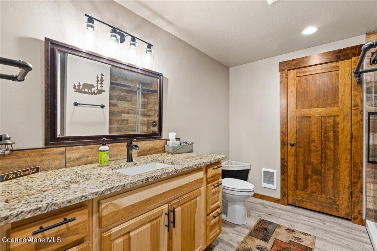 Priest Lake, Idaho, 83856, United States, 3 Bedrooms Bedrooms, ,Residential,For Sale,1987358