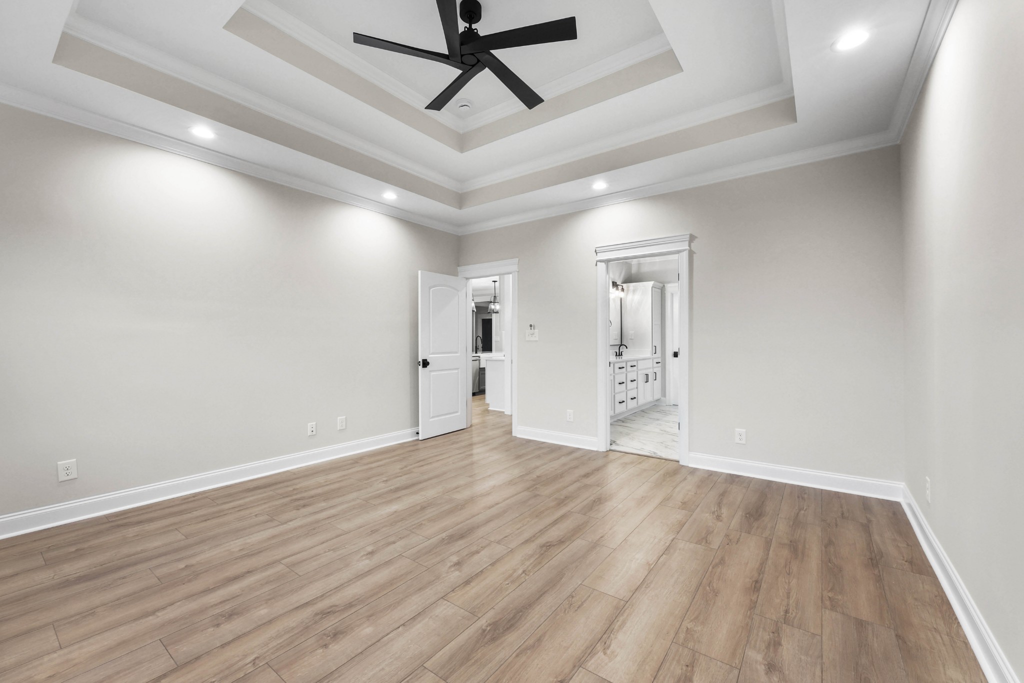 Adams, Tennessee, 37010, United States, 4 Bedrooms Bedrooms, ,4 BathroomsBathrooms,Residential,For Sale,1904806