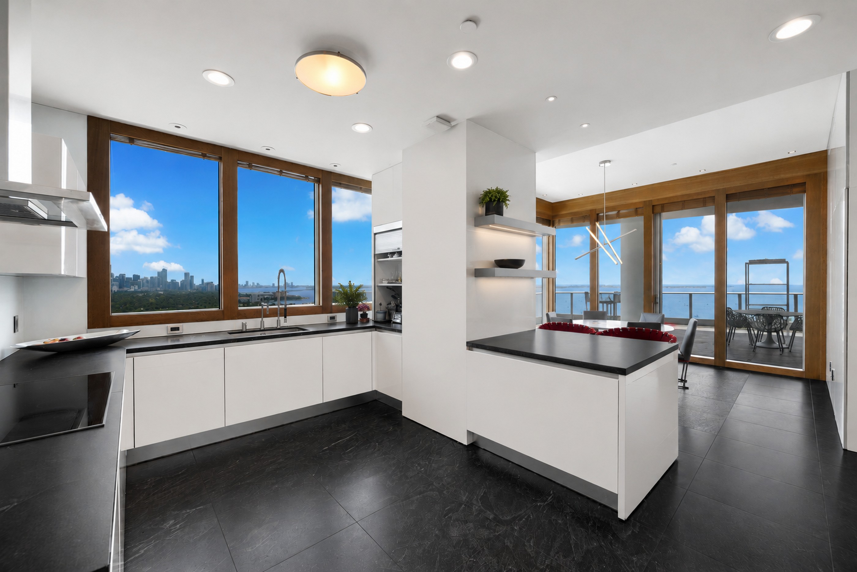  2627 S Bayshore Dr, Miami, FL, 33133 - 物件實景