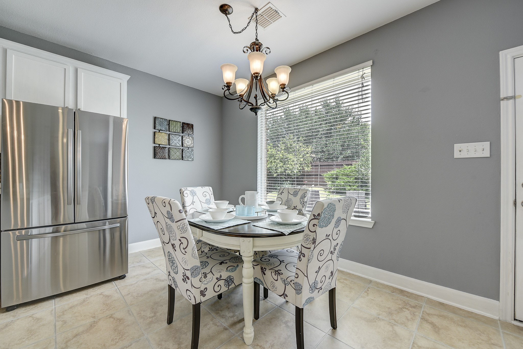 Little Elm, Texas, 75068, United States, 4 Bedrooms Bedrooms, ,4 BathroomsBathrooms,Residential,For Sale,1924720