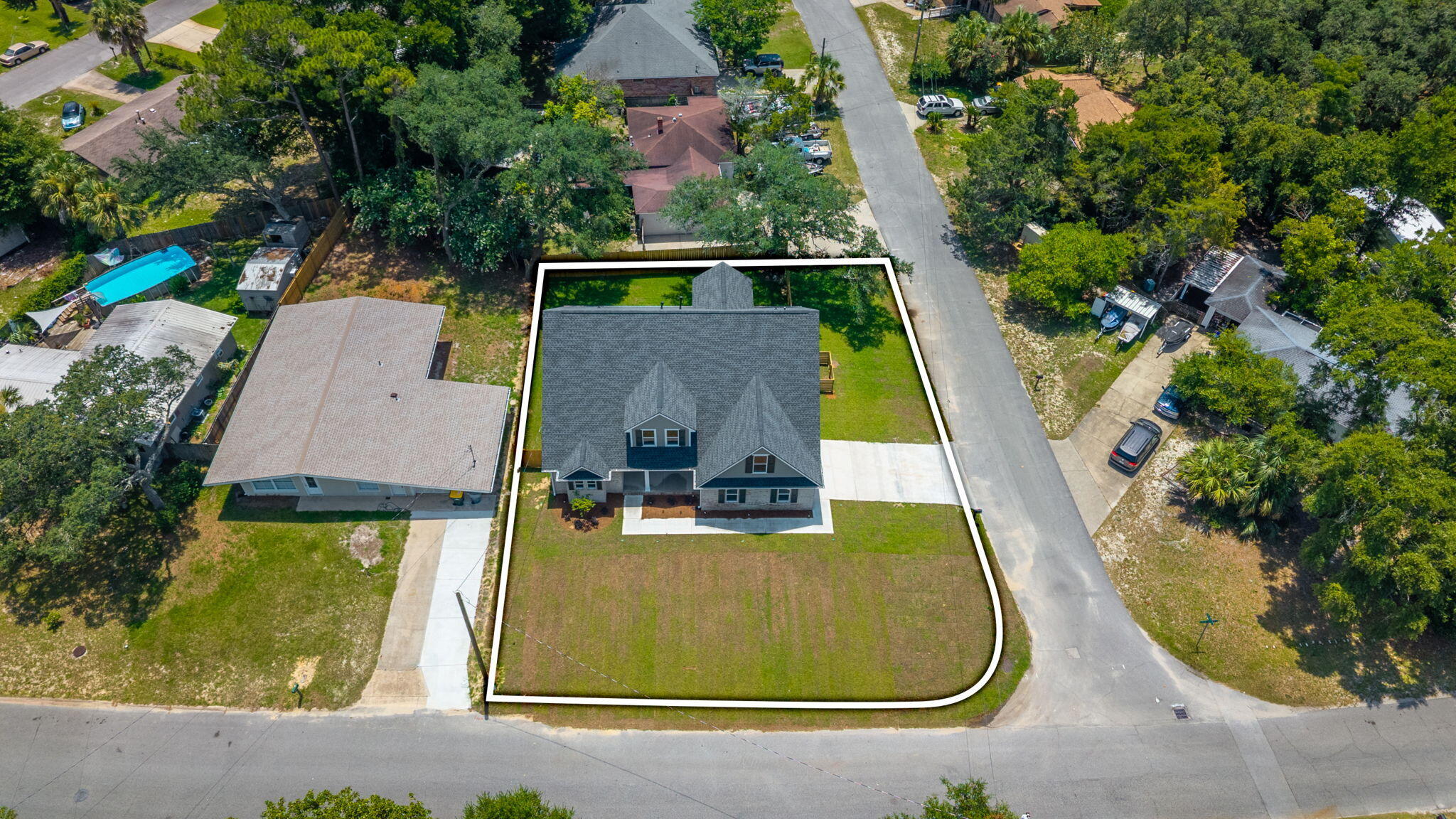 Fort Walton Beach, Florida, 32548, United States, 6 Bedrooms Bedrooms, ,3 BathroomsBathrooms,Residential,For Sale,1890001
