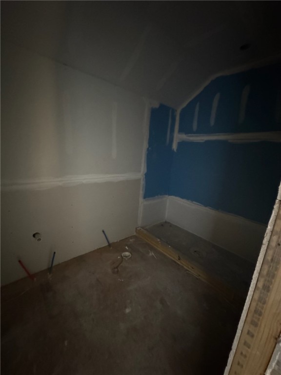 Bella Vista, Arkansas, 72715, United States, 4 Bedrooms Bedrooms, ,4 BathroomsBathrooms,Residential,For Sale,1989429