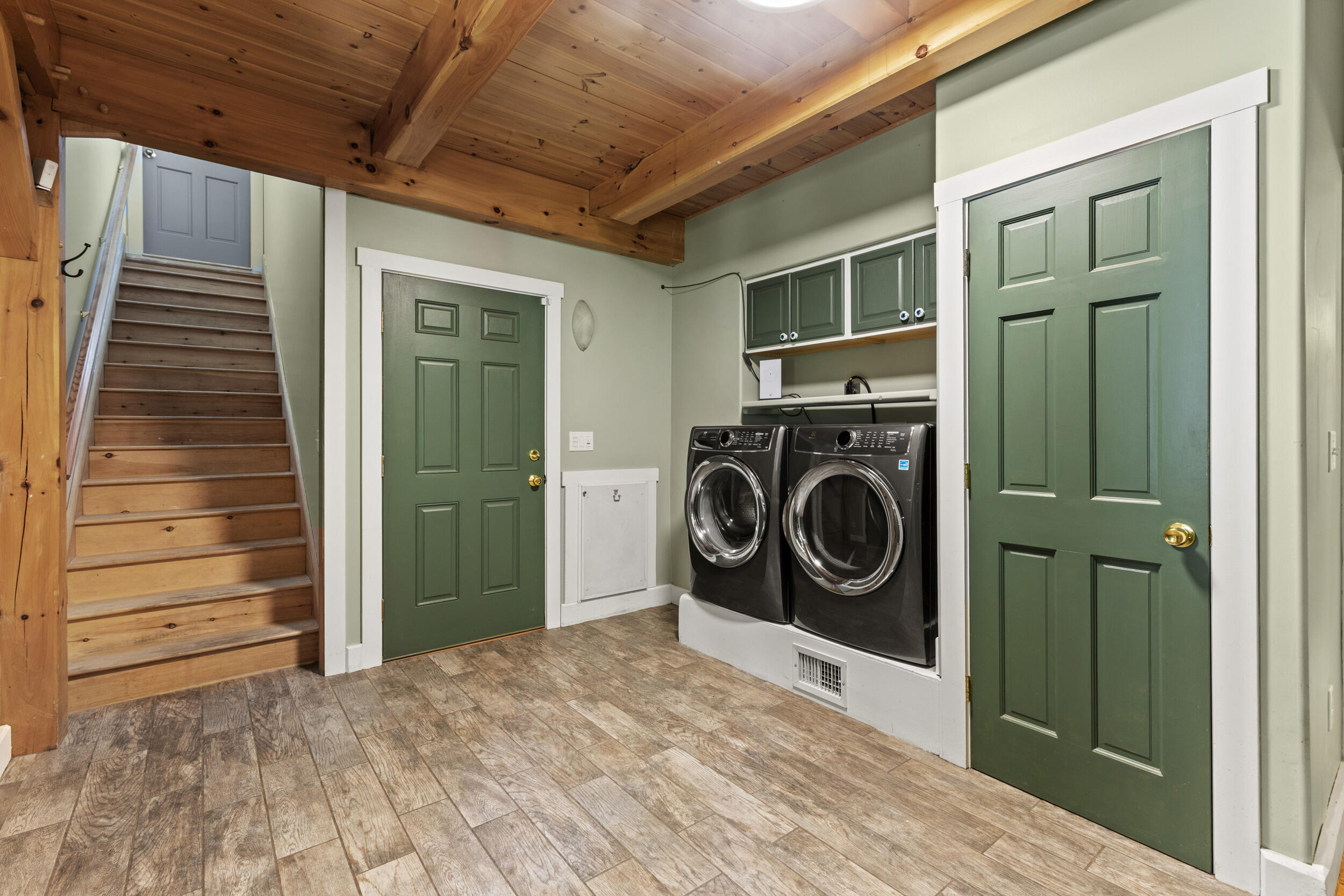 Windham, Maine, 04062, United States, 3 Bedrooms Bedrooms, ,4 BathroomsBathrooms,Residential,For Sale,1937682