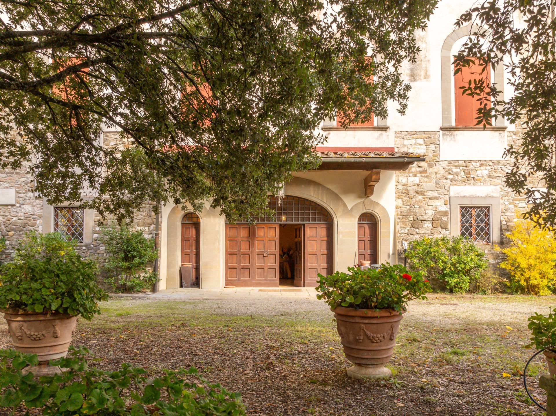 Reggello, Firenze, 50066, IT, 16 Bedrooms Bedrooms, ,15 BathroomsBathrooms,Residential,For Sale,1990362