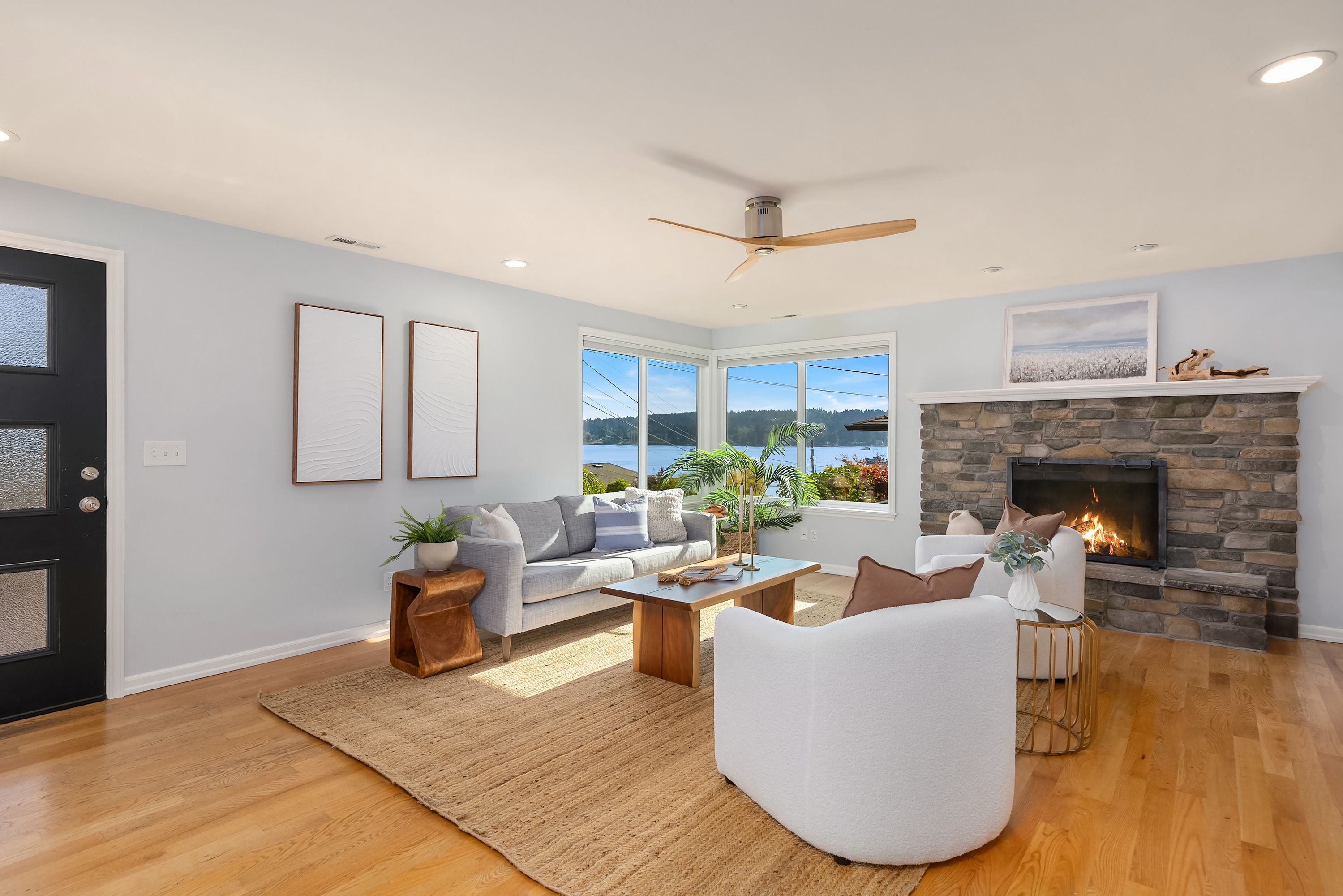  1020 NE Holm Ct, Poulsbo, WA 98370 - 物件實景