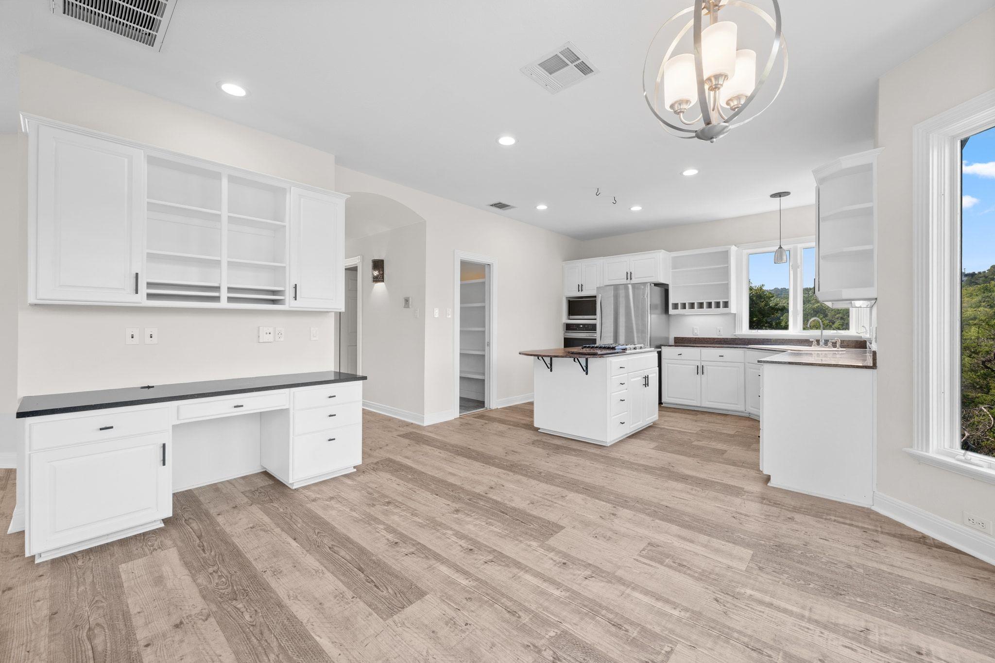 Austin, Texas, 78746, United States, 4 Bedrooms Bedrooms, ,4 BathroomsBathrooms,Residential,For Sale,1974228