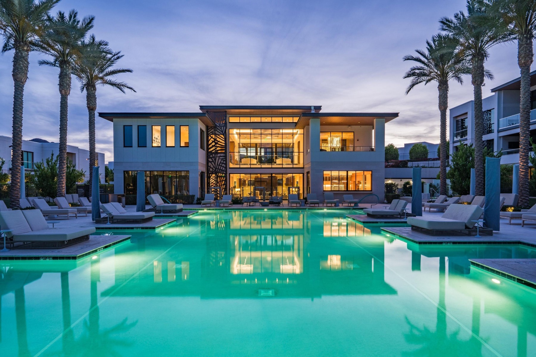  6587 N Palmeraie Boulevard  Paradise Valley, AZ - 物件實景