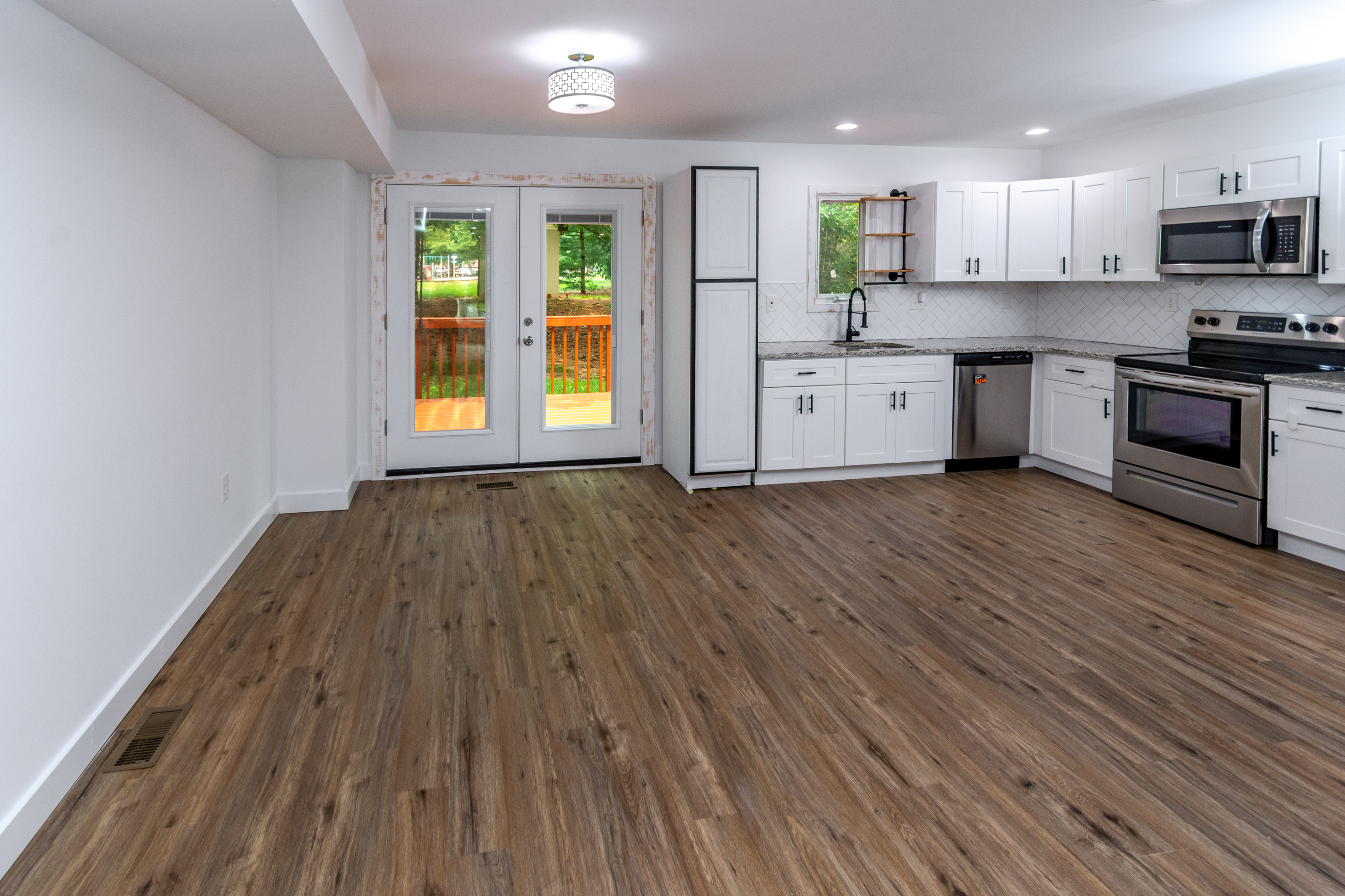  Stylish Three-Bedroom Townhome Near Shops, Dining and SEPTA - 物件實景
