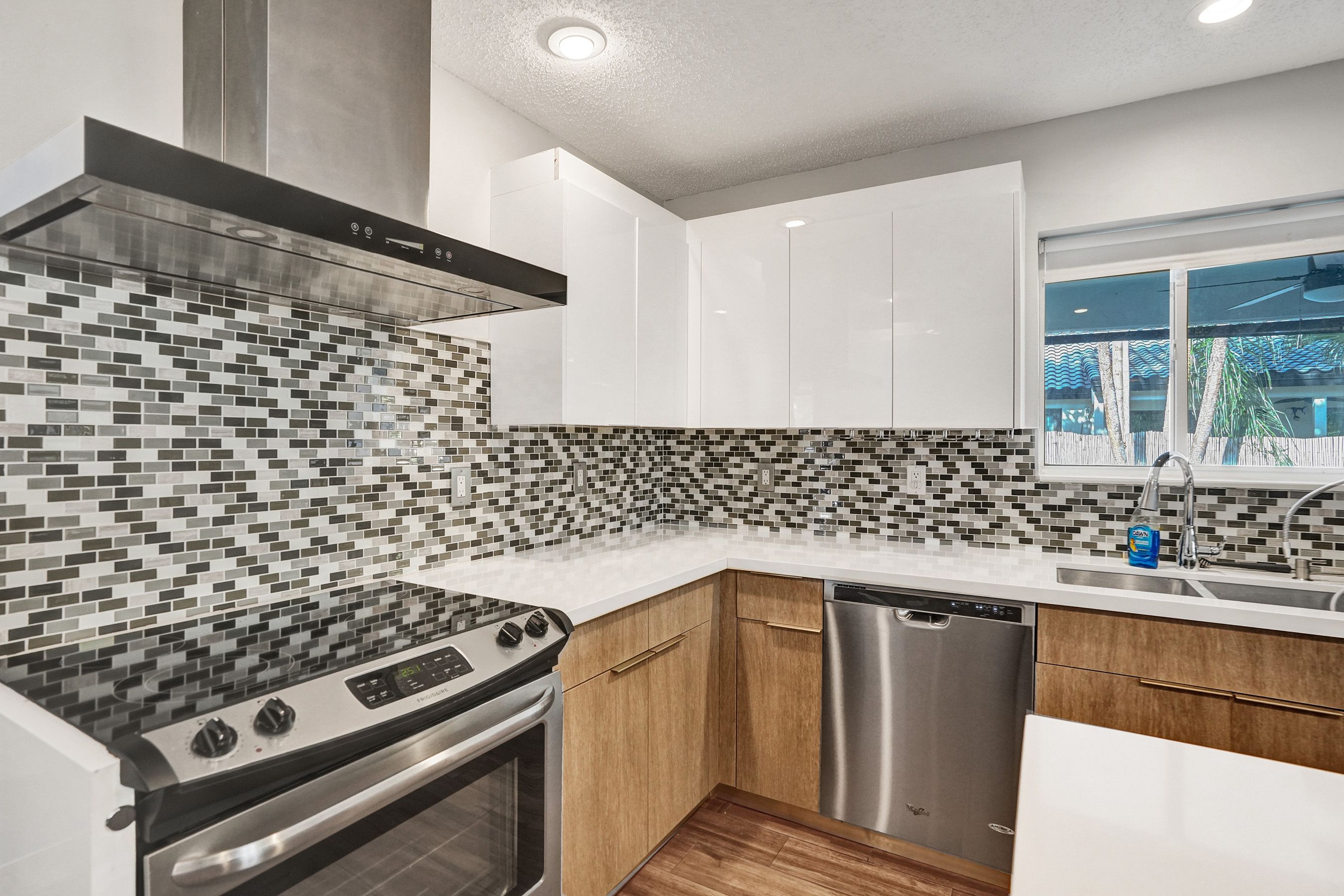  19321 NW 10th Street, Pembroke Pines, FL, 33029 - 物件實景