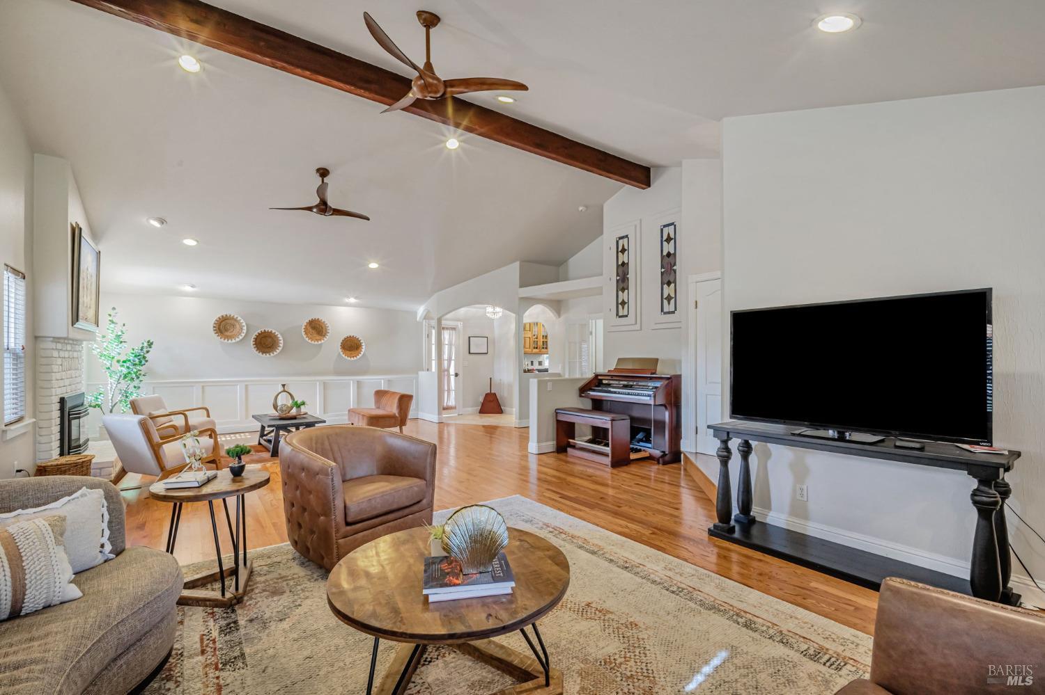 Santa Rosa, California, 95403, United States, 4 Bedrooms Bedrooms, ,4 BathroomsBathrooms,Residential,For Sale,1793567