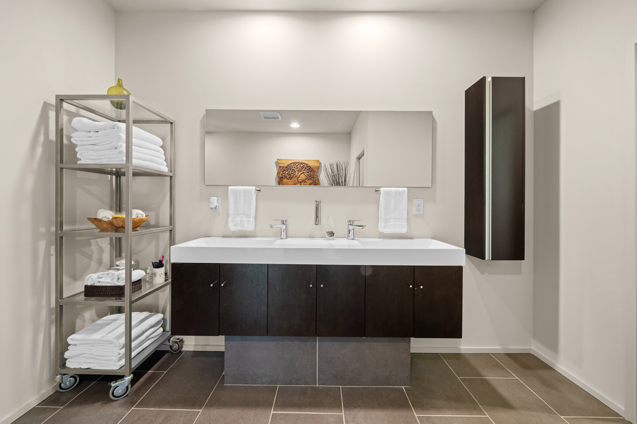  Modern Work of Art in the Heart of Historic Collier Hills - 物件實景