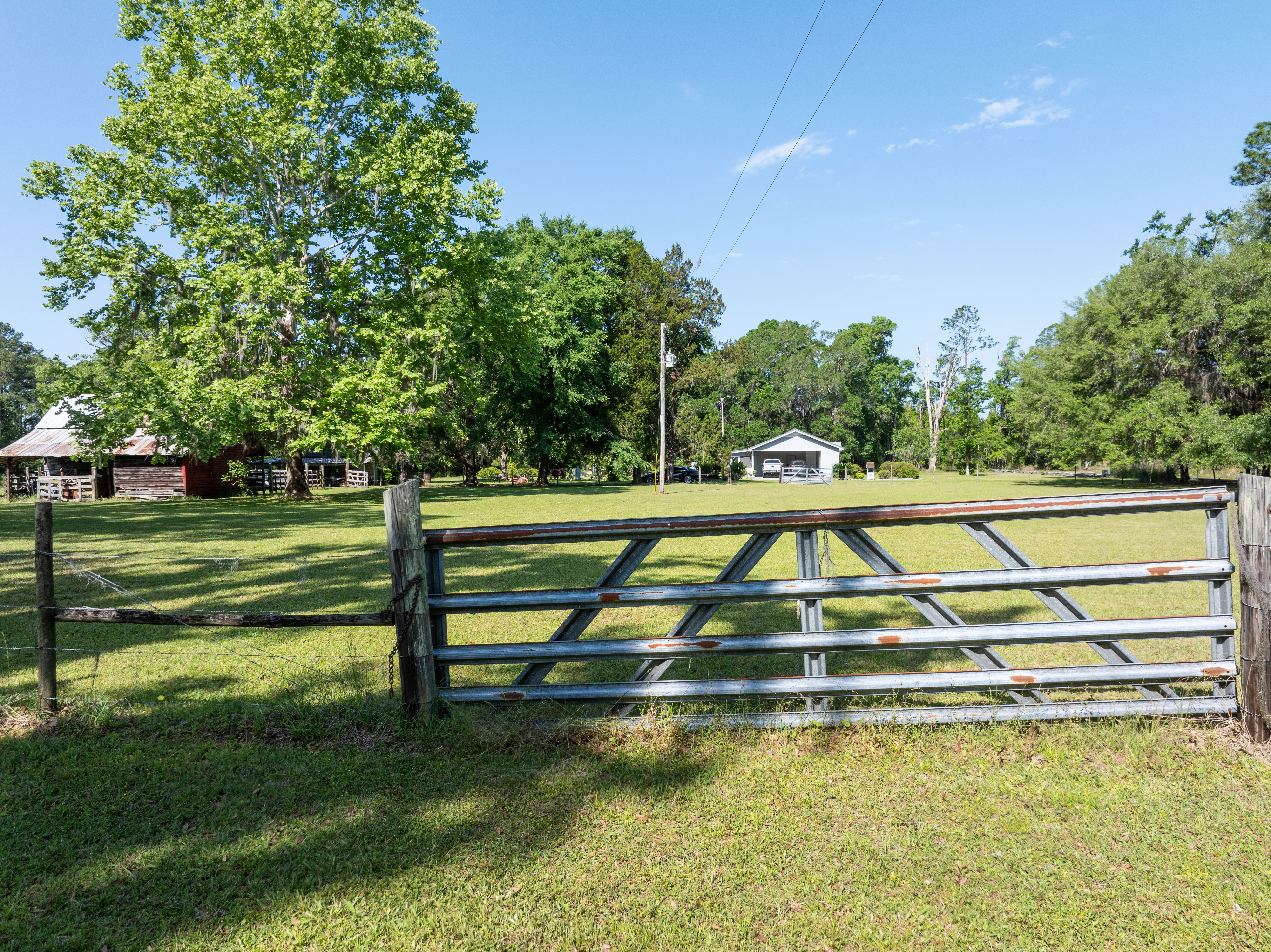 Lake City, Florida, 32025, United States, 3 Bedrooms Bedrooms, ,2 BathroomsBathrooms,Residential,For Sale,1737016