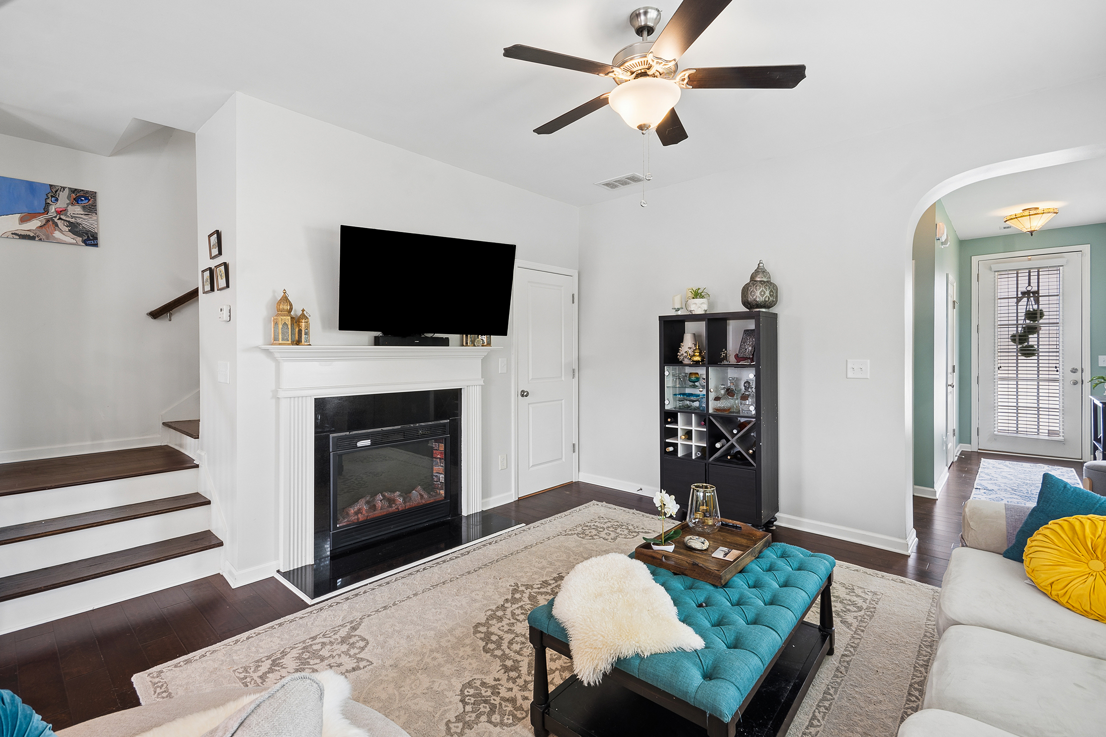  Beautiful End-Unit Townhome at Belmont Hills - 物件實景
