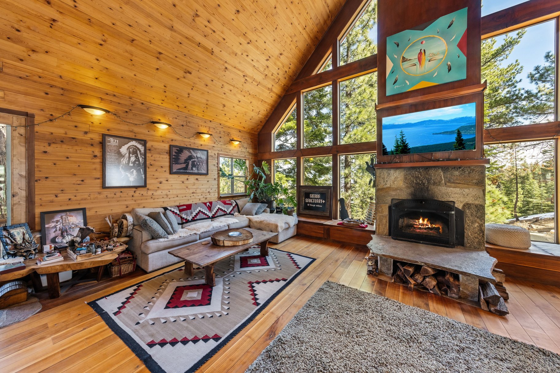  Sierra Sanctuary Lodge on 40 Acres - 物件實景