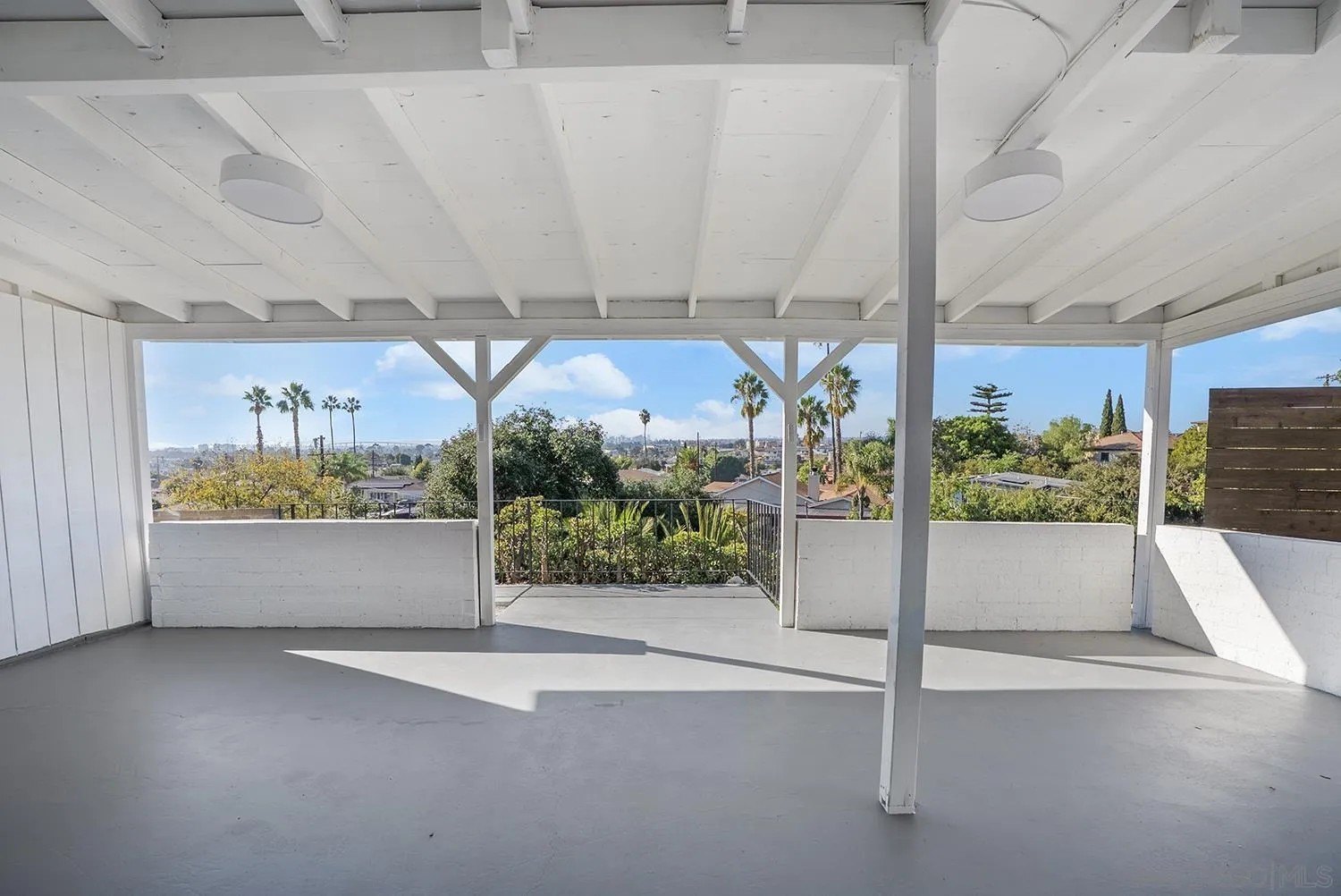 San Diego, California, 92114, United States, 3 Bedrooms Bedrooms, ,2 BathroomsBathrooms,Residential,For Sale,1991902