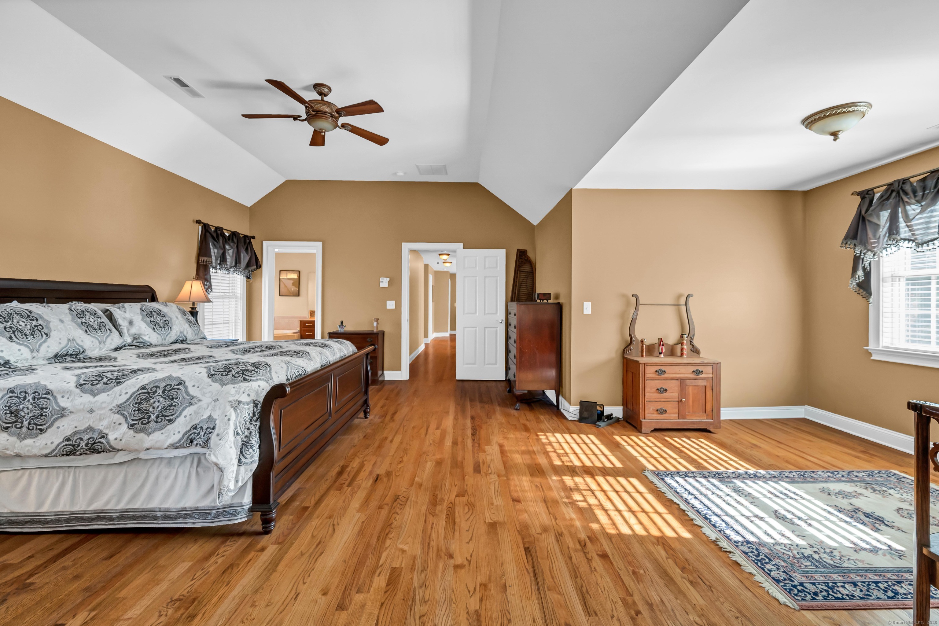 New Milford, Connecticut, 06776, United States, 4 Bedrooms Bedrooms, ,4 BathroomsBathrooms,Residential,For Sale,1987689