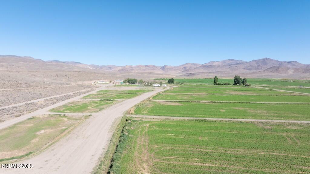 Gerlach, Nevada, 89412, United States, 6 Bedrooms Bedrooms, ,4 BathroomsBathrooms,Residential,For Sale,1986472