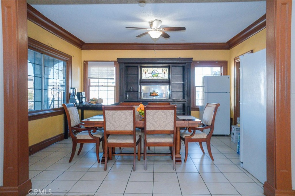 Los Angeles, California, 90061, United States, ,Residential,For Sale,1855356