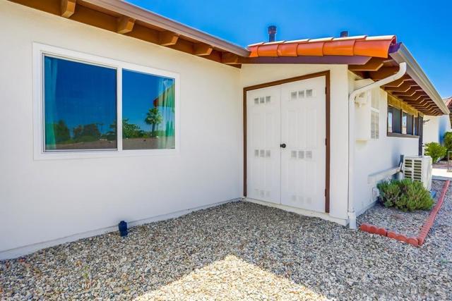 San Diego, California, 92128, United States, 2 Bedrooms Bedrooms, ,2 BathroomsBathrooms,Residential,For Sale,1937769