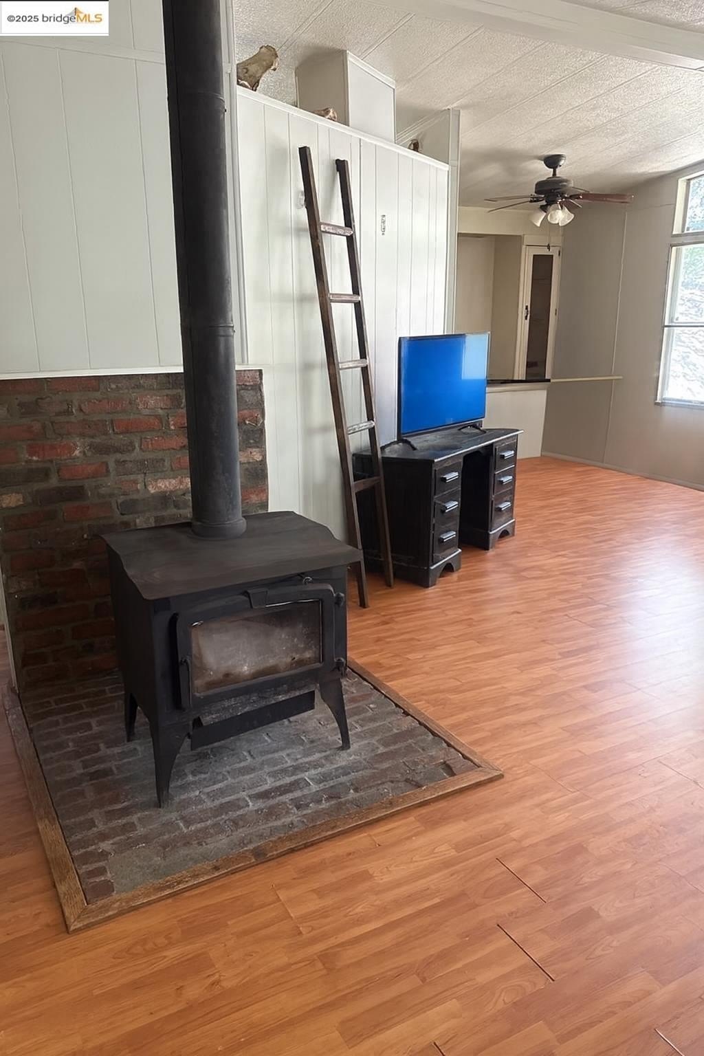 Sonora, California, 95370, United States, 3 Bedrooms Bedrooms, ,2 BathroomsBathrooms,Residential,For Sale,1983633