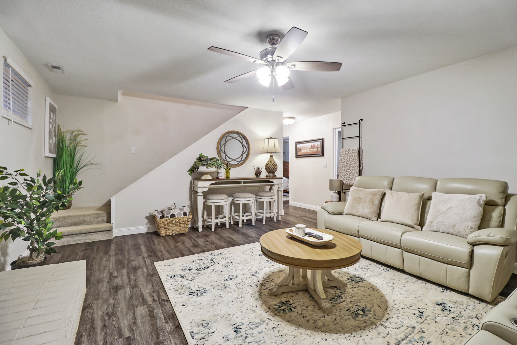 Rockwood, Tennessee, 37854, United States, 4 Bedrooms Bedrooms, ,3 BathroomsBathrooms,Residential,For Sale,2011403