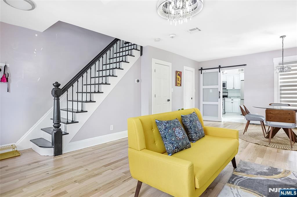 Wallington, New Jersey, 07057, United States, 3 Bedrooms Bedrooms, ,3 BathroomsBathrooms,Residential,For Sale,1939123