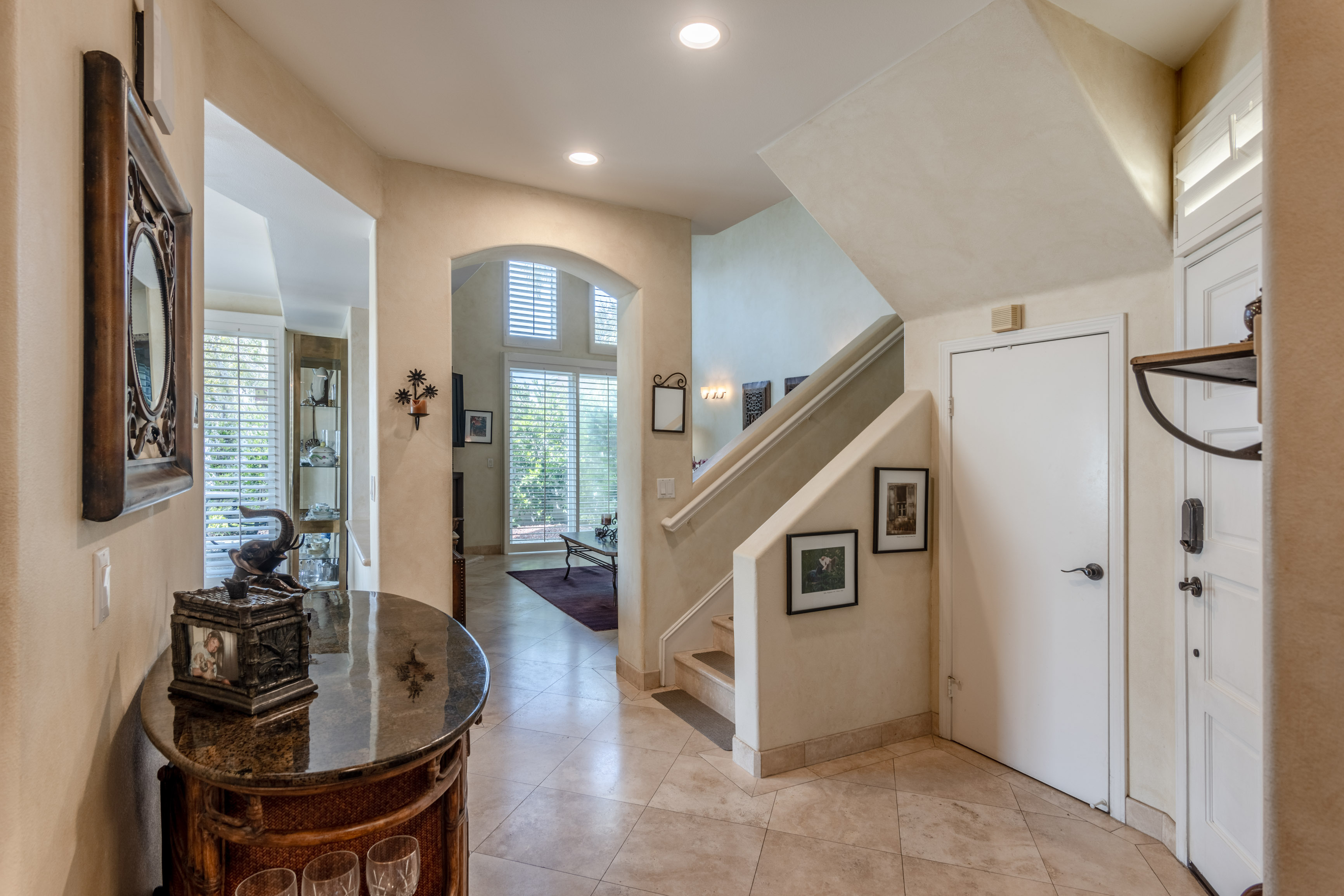  6483 Zuma View Pl - 物件實景