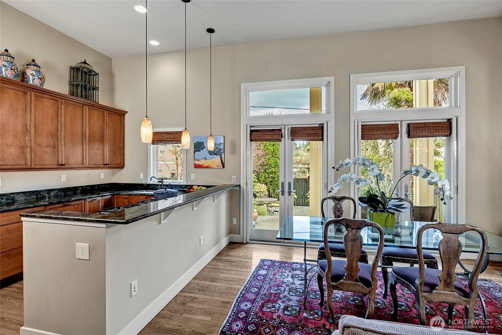 Seattle, Washington, 98112, United States, 5 Bedrooms Bedrooms, ,1 BathroomBathrooms,Residential,For Sale,1876095