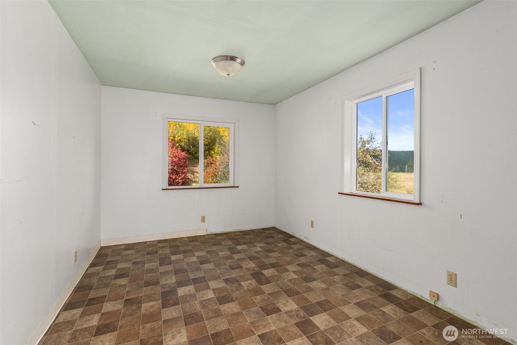 Ryderwood, Washington, 98581, United States, 4 Bedrooms Bedrooms, ,1 BathroomBathrooms,Residential,For Sale,1765461