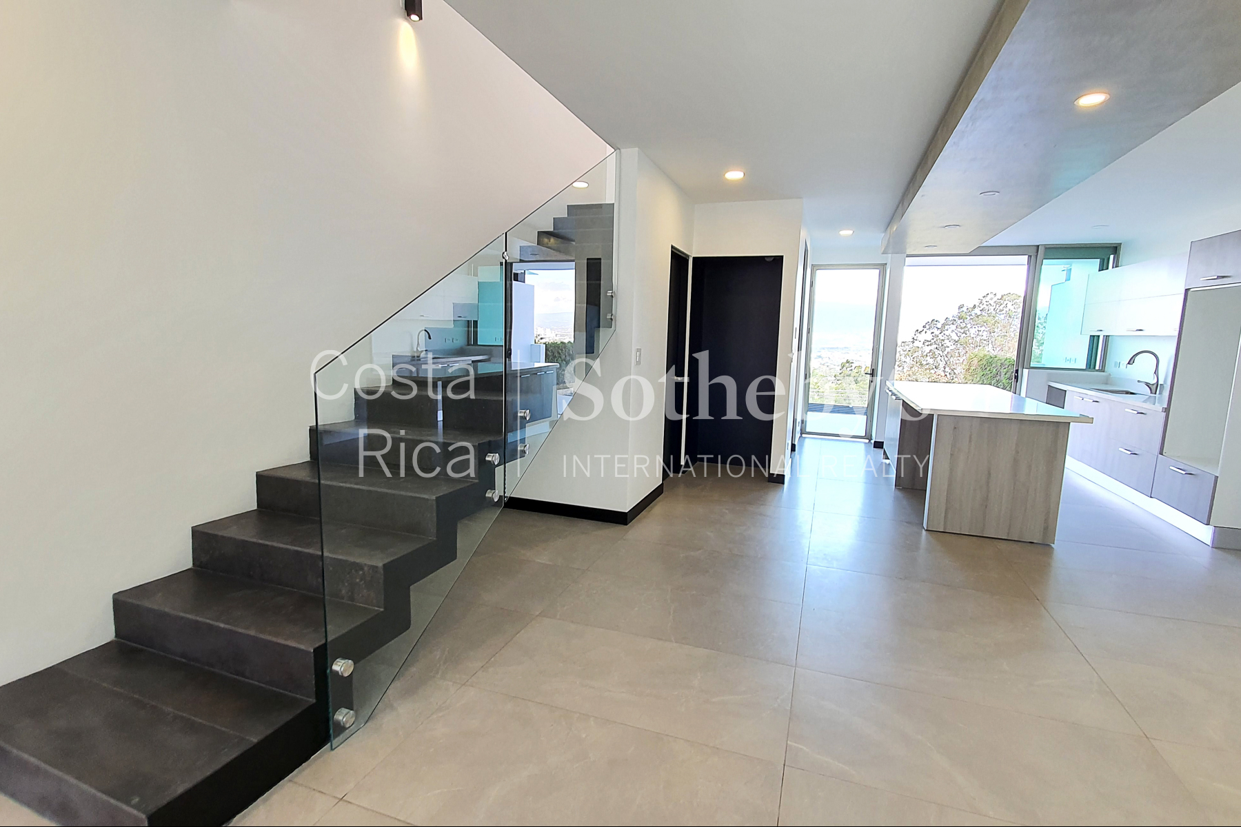  Townhome Contemporáneo Vista al Valle, Escazú - 物件實景