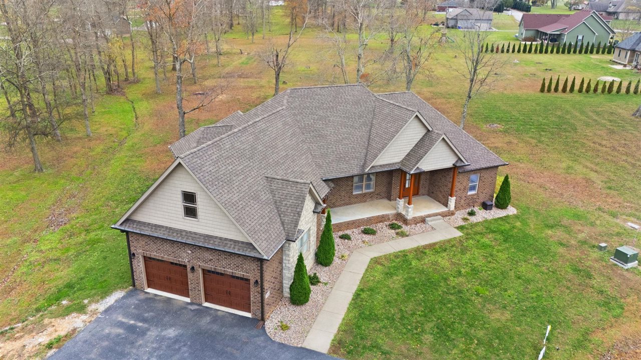 Smiths Grove, Kentucky, 42171, United States, 4 Bedrooms Bedrooms, ,3 BathroomsBathrooms,Residential,For Sale,1901805