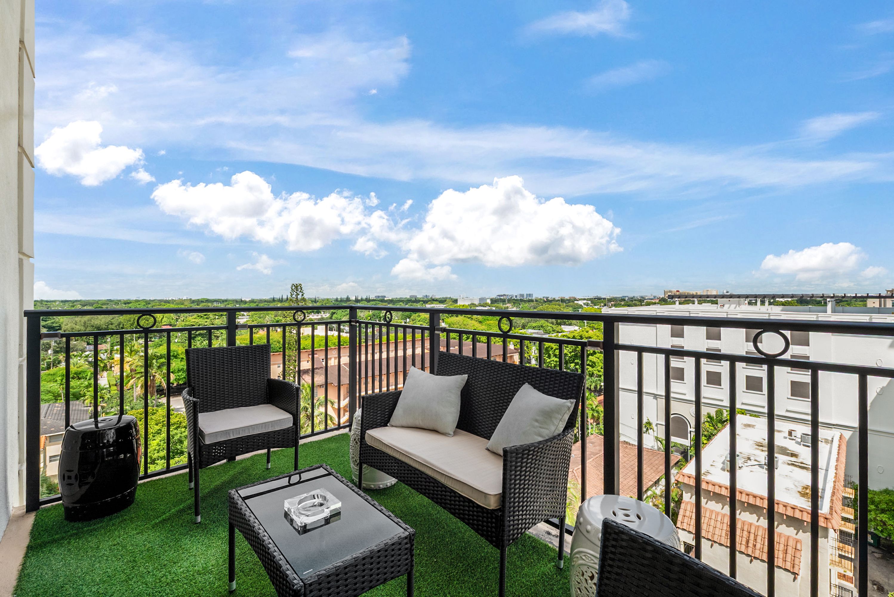  1300 Ponce De Leon Blvd, Coral Gables, FL, 33134 - 物件實景