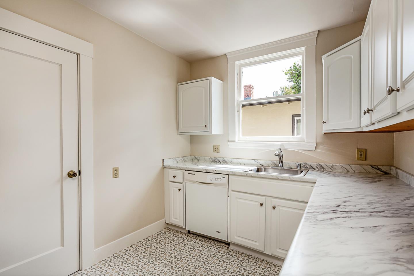 San Mateo, California, 94401, United States, ,Residential,For Sale,1955315