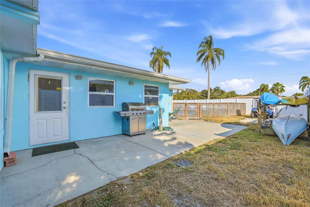 Dunedin, Florida, 34698, United States, 3 Bedrooms Bedrooms, ,2 BathroomsBathrooms,Residential,For Sale,2003433