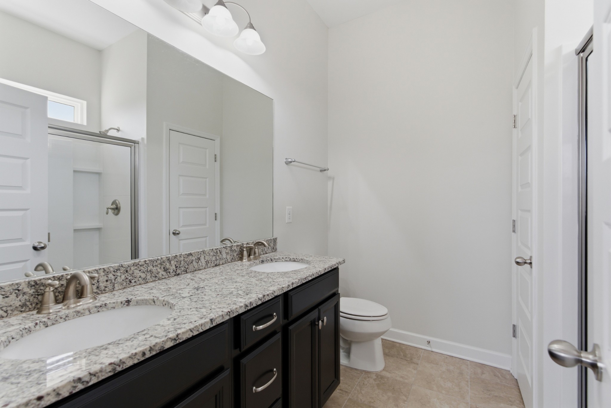  114 Walden Village Ct, Nashville, TN, 37210 - 物件實景