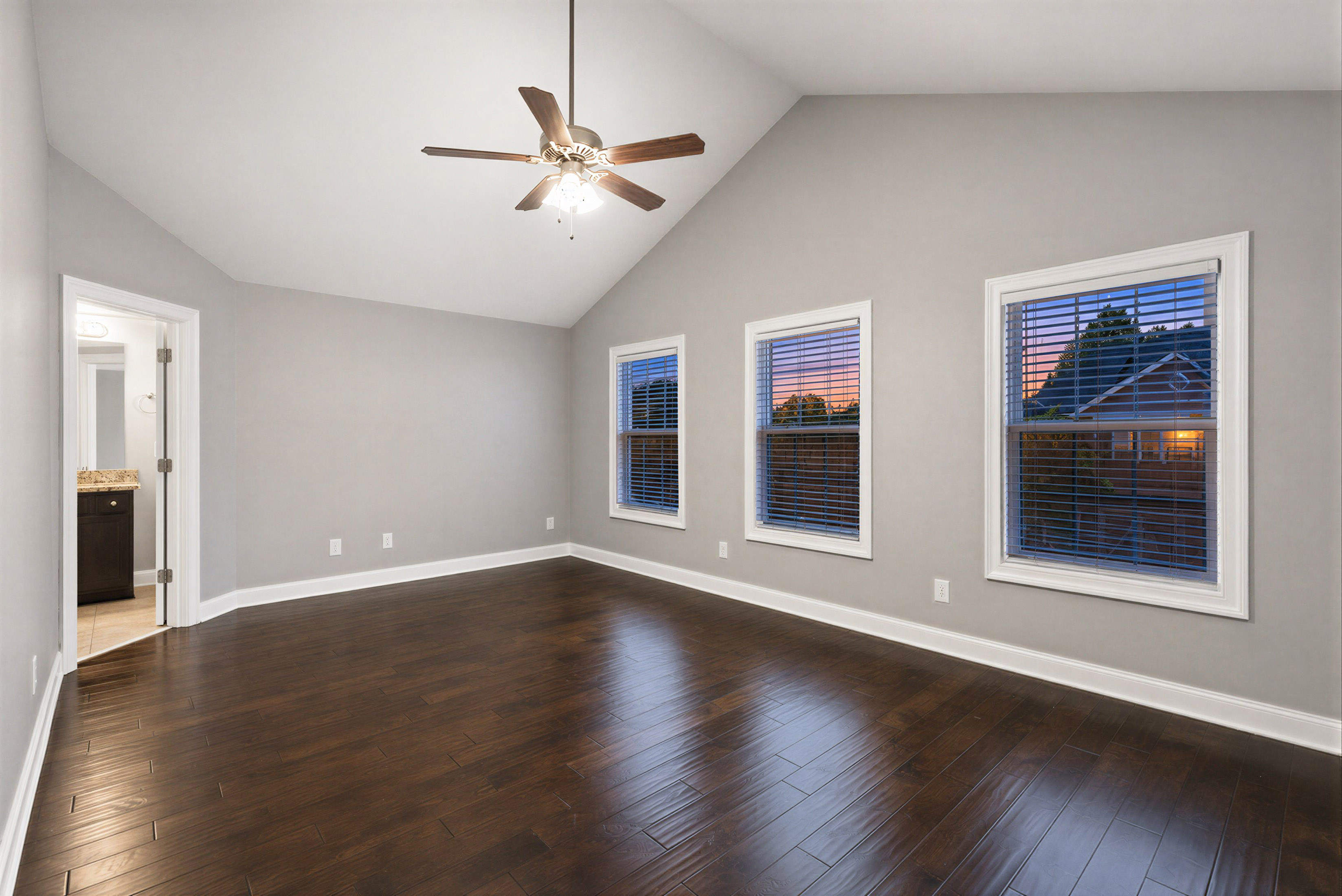  Beautiful Townhome in Fantastic Decatur Location - 物件實景