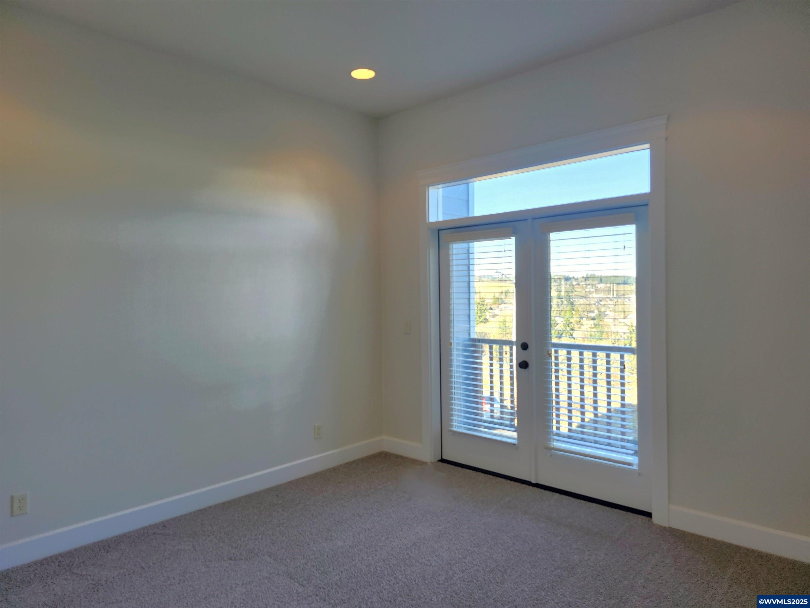 Salem, Oregon, 97304, United States, 4 Bedrooms Bedrooms, ,3 BathroomsBathrooms,Residential,For Sale,1840463